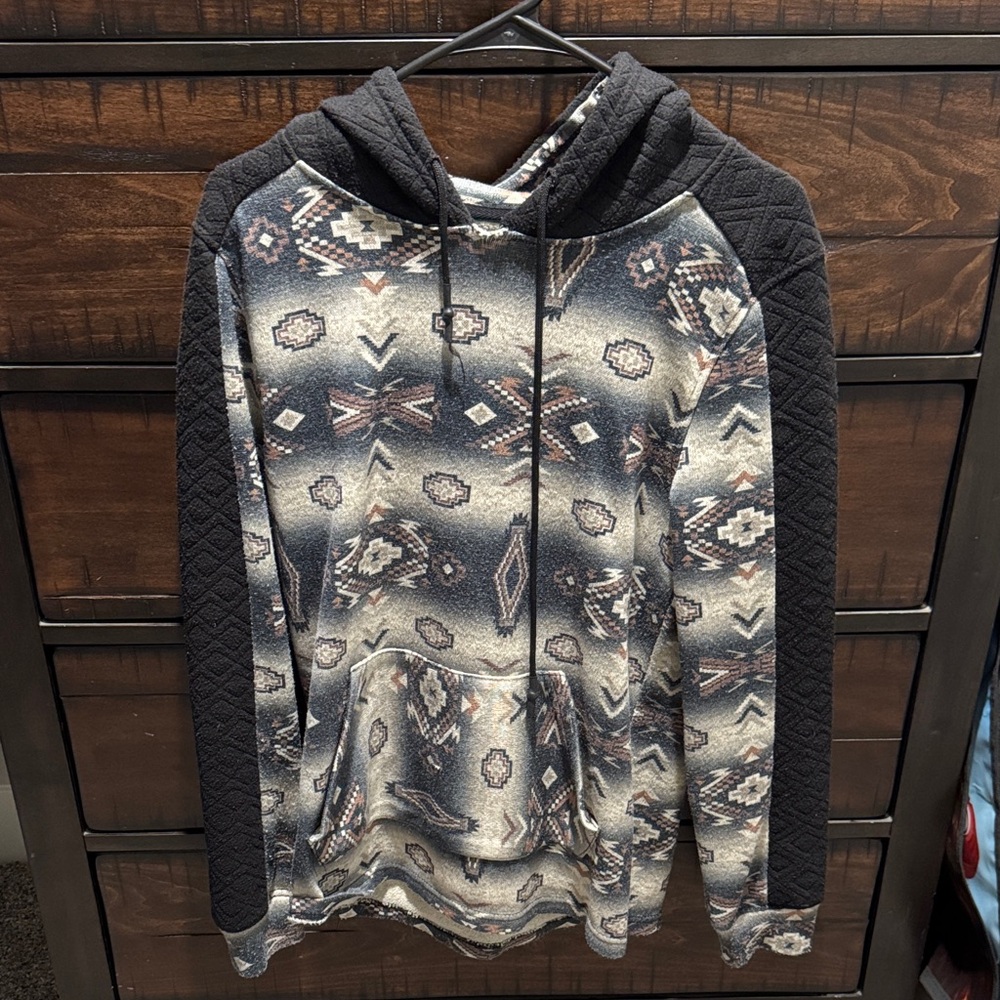 Patterned Black and Gray Hoodie